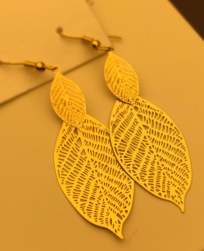 گوشواره برگ طلایی|گوشواره پینترستی|گوشواره ترند|گوشواره آبکاری طلا✨