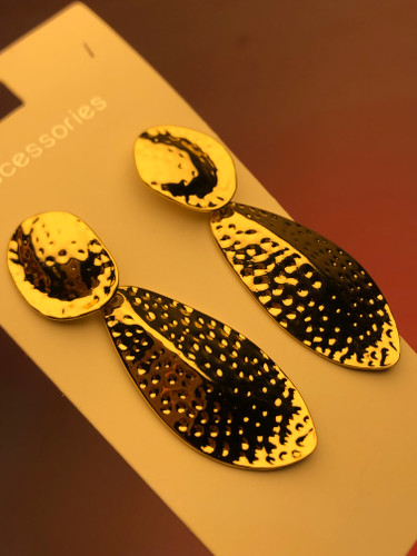 گوشواره ماکسیمال|گوشواره مجلسی طلایی|گوشواره درشت سبک|گوشواره زنانه|گوشواره مناسب مهمانی