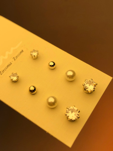 گوشواره پینترستی |پک گوشواره مرواریدی|اکسسوری پک۴تایی|گوشواره پکی اقتصادی|گوشواره ترند|پک گوشواره کریستالی چندتایی