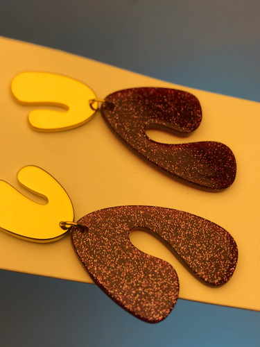 گوشواره رزینی شاین|گوشواره بنفش کیوت🔮گوشواره ترند- گوشواره طلایی بنفش درخشان - گوشواره مدروز طرح خاص - خاص ترین گوشواره وارداتی امسال - گوشواره پینترستی 🫠