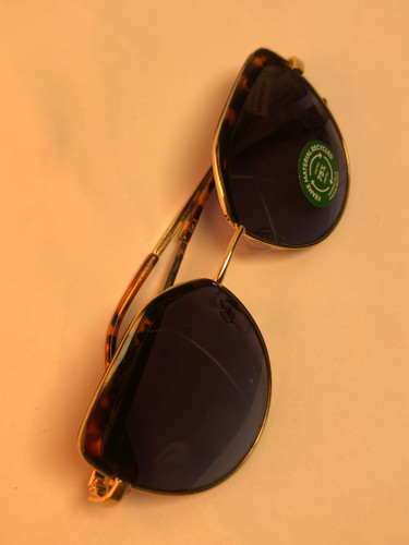 عینک آفتابی زنانه اصلی اورجینال خارجی|عینک آفتابی uv 400 اورجینال|عینک آفتابی اصلی اروپایی برند|عینک استوک اروپایی زنانه فریم نقره ای پروانه ای|عینک خاص دسته پلنگی فلزی