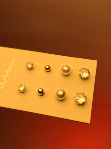 گوشواره پینترستی مرواریدی|گوشواره پکی ۴تایی |گوشواره کریستال درخشان|پک گوشواره ارزان🎀گوشواره مروارید نقره ای|اکسسوری خاص|گوشواره ۹۸ تومنی