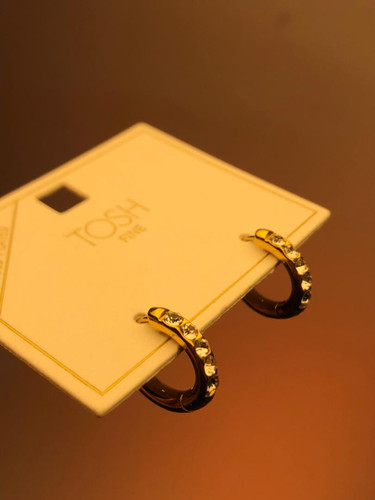 گوشواره استیل |گوشواره نیم حلقه نگین دار|گوشواره ابکاری طلا|گوشواره نگینی طلایی|گوشواره ترند |گوشواره پینترستی